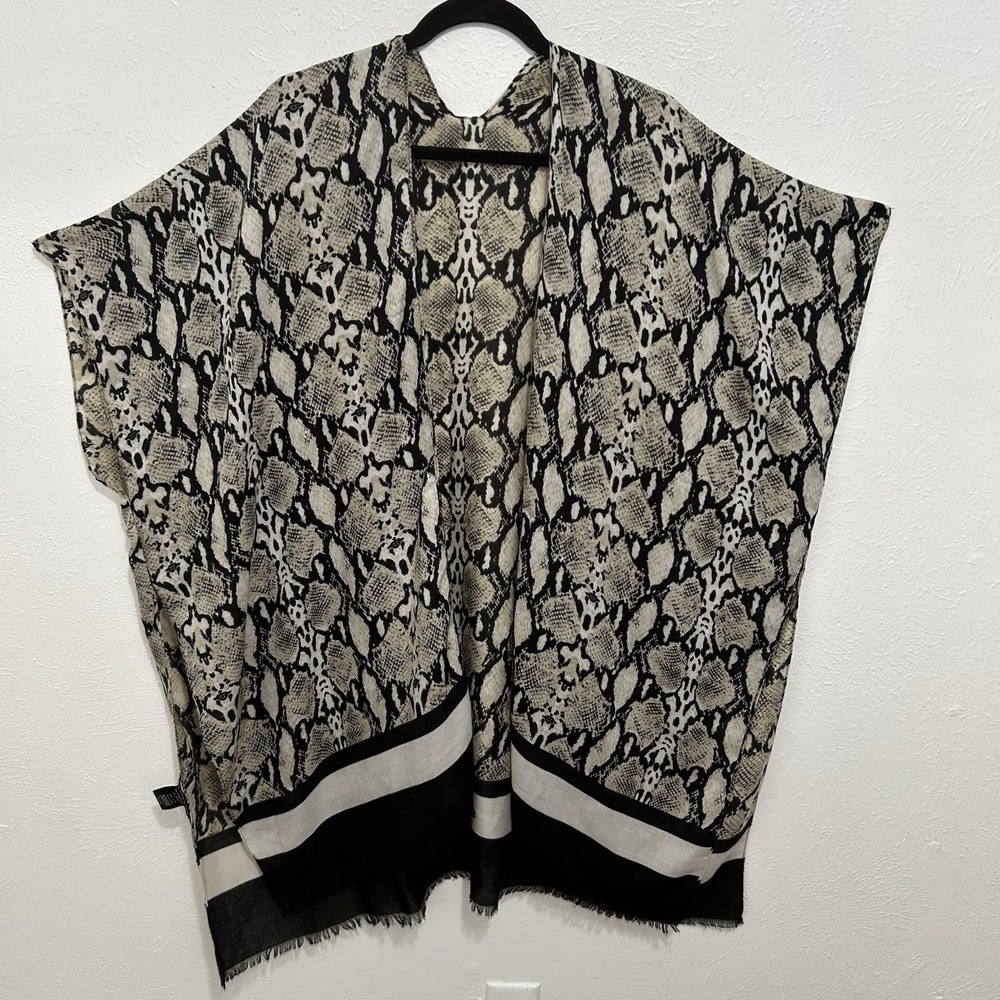Do Everything In Love Snake Print Open Kimono Topper One Size Beach Cover Up